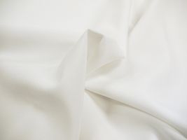 お洋服づくりのためのトロピカルストレッチ無地ホワイト