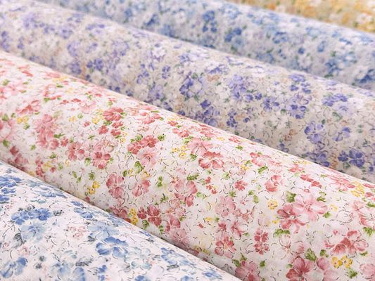 コッカファブリック 60ローンプリント「ペールフラワー・ガーデン」