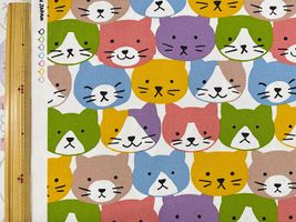 オックスプリント「ネコ・ウォ―ル」カラフル×オフホワイト地