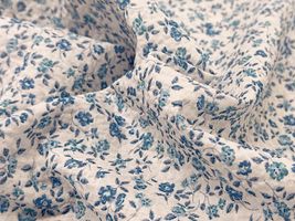 【現品限り特価】青い小花のリップルプリントペールピンク地