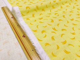 バナナのふんわりダブルガーゼプリントイエロー