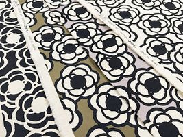 コットンこばやし くるくるフラワーの綿麻キャンバス_拡大イメージ