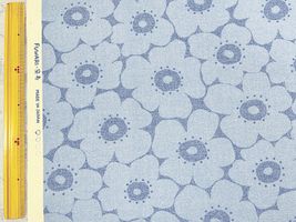 デニムライクオックスプリント「Flowers」ライトブルー