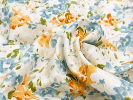 60ローン花柄プリント「ブーゲンビリア」オレンジ系