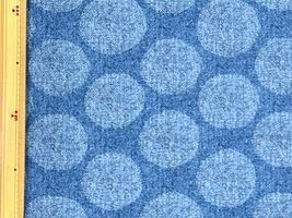 デニム調にじみ水玉のオックスプリントライトブルー