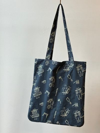 通販限定・トビマツショウイチロウ 猫の綿麻刺しゅう