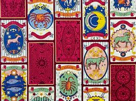 シーチングプリント un/no「星座占い」レッド系