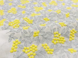 Exclusive Collection 特別な木の実刺しゅうのコットンローンレース_拡大イメージ