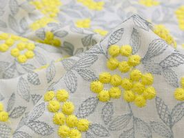 Exclusive Collection 特別な木の実刺しゅうのコットンローンレース_拡大イメージ