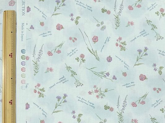 【現品限り特価】やさしい色づかいのボタニカルスケアープリント