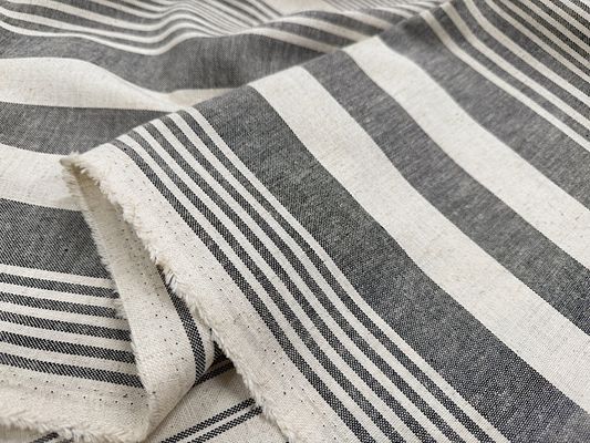 【現品限り特価】広幅な国産綿麻先染マルチストライプ