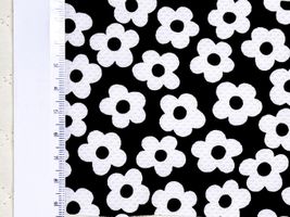 ラブリーフラワーのクールクロスニットブラック