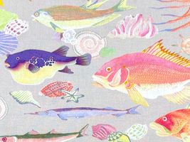 『nora.』 賑やかな海中世界のシーチングプリントカラフル