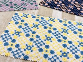 Exclusive Collection 特別な花畑刺しゅうのコットンローンレース_拡大イメージ