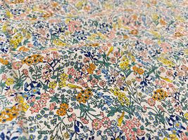 高密度80ローンフラワープリント「小鳥の花園」_拡大イメージ