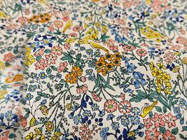 高密度80ローンフラワープリント「小鳥の花園」_拡大イメージ