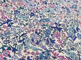 高密度80ローンフラワープリント「小鳥の花園」ラベンダー系