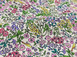 高密度80ローンフラワープリント「小鳥の花園」ライトピンク系