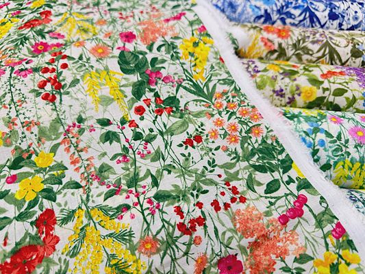 高密度80ローンフラワープリント「ワイルドフラワー・ガーデン」