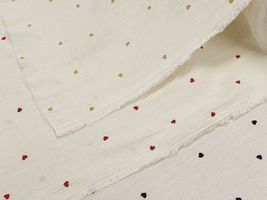 【現品限り特価】高島ちぢみダブルガーゼプリント「ミニハート」_拡大イメージ