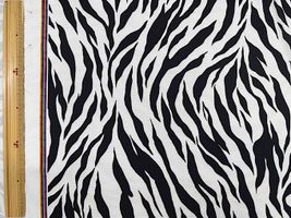 かわいいゼブラ模様のクールクロスニットオフホワイト系