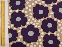 コットンこばやし綿麻キャンバスプリント「エッグフラワー」紫花×ベージュ地