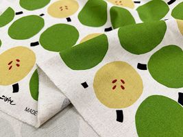 コットンこばやし綿麻キャンバスプリント「りんご」_拡大イメージ