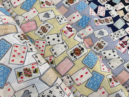 【現品限り特価】my piece of fabric トランプの60ローンプリント