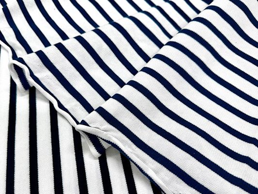 【現品限り特価】さわやかストライプニット