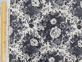 YUWA綿麻キャンバスプリント「アンティークローズ」生成地×黒花