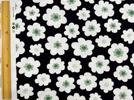 オックスプリント 北欧調のポップフラワーブラック