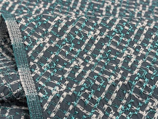 【現品限り特価】Exclusive Collection きらめくバイアス模様のコットンローンレース