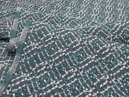 【現品限り特価】Exclusive Collection きらめくバイアス模様のコットンローンレース_拡大イメージ