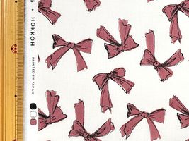 上品な大人リボンの60ローンプリントアイボリー地