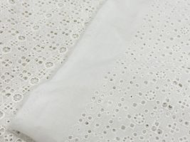 【現品限り特価】Exclusive Collection 細やかな刺繍のコットンローンレース_拡大イメージ