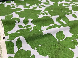 Exclusive Collection コットンレーヨンの花柄ローンプリント_拡大イメージ