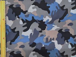 カモフラージュ迷彩柄のナイロンオックスプリントグレー系