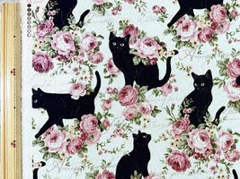 北欧調綿麻キャンバスプリント「ロココ調の薔薇と黒猫」ローズピンク×生成地