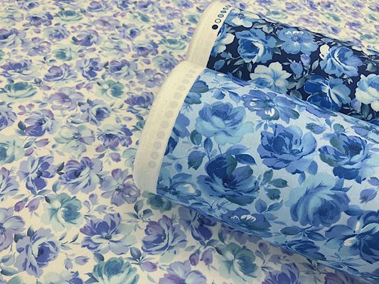 Blue Seriesブロードプリント「ブルーローズ」