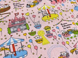 コットンこばやし綿麻キャンバスプリント「ニャンダーランド」ピンク