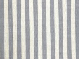 ニュアンスカラーの フレンチオックスストライプ(６ミリ)クリアグレー