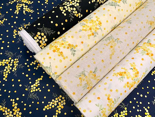 大きめなミモザの綿麻キャンバスプリント