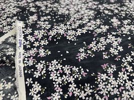 コットンこばやし ブロードプリント「桜文様」_拡大イメージ