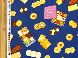 ときめくクッキー柄のオックスプリントネイビー