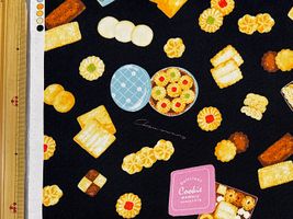 ときめくクッキー柄のオックスプリントブラック