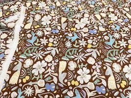 my piece of fabric 手描きフラワーの60ローンプリント_拡大イメージ