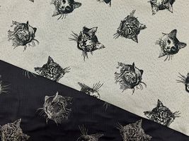 綺麗めネコさんのジャガードファブリックベージュ系×黒猫