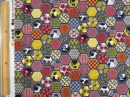 シーチングプリント「六角窓からハチワレネコ」ごまグレー