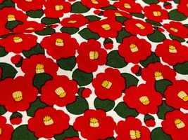 コットンこばやし ミニ椿のブロードプリントオフ白地