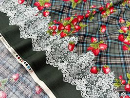 シーチングプリント un/no「Strawberry Antiquecheck」_拡大イメージ